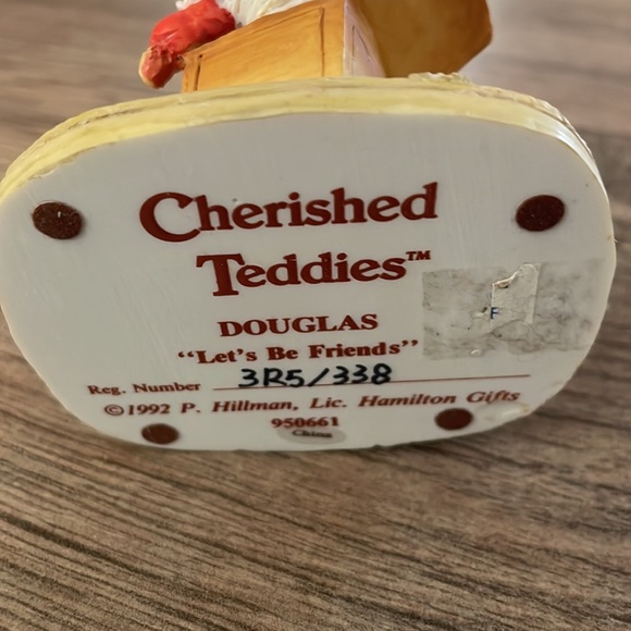 Cherished Teddies Figurine - Picture 5 of 5